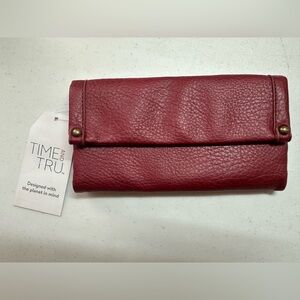 Time and Tru women's recycled materials vinyl tri-fold wallet red wine
